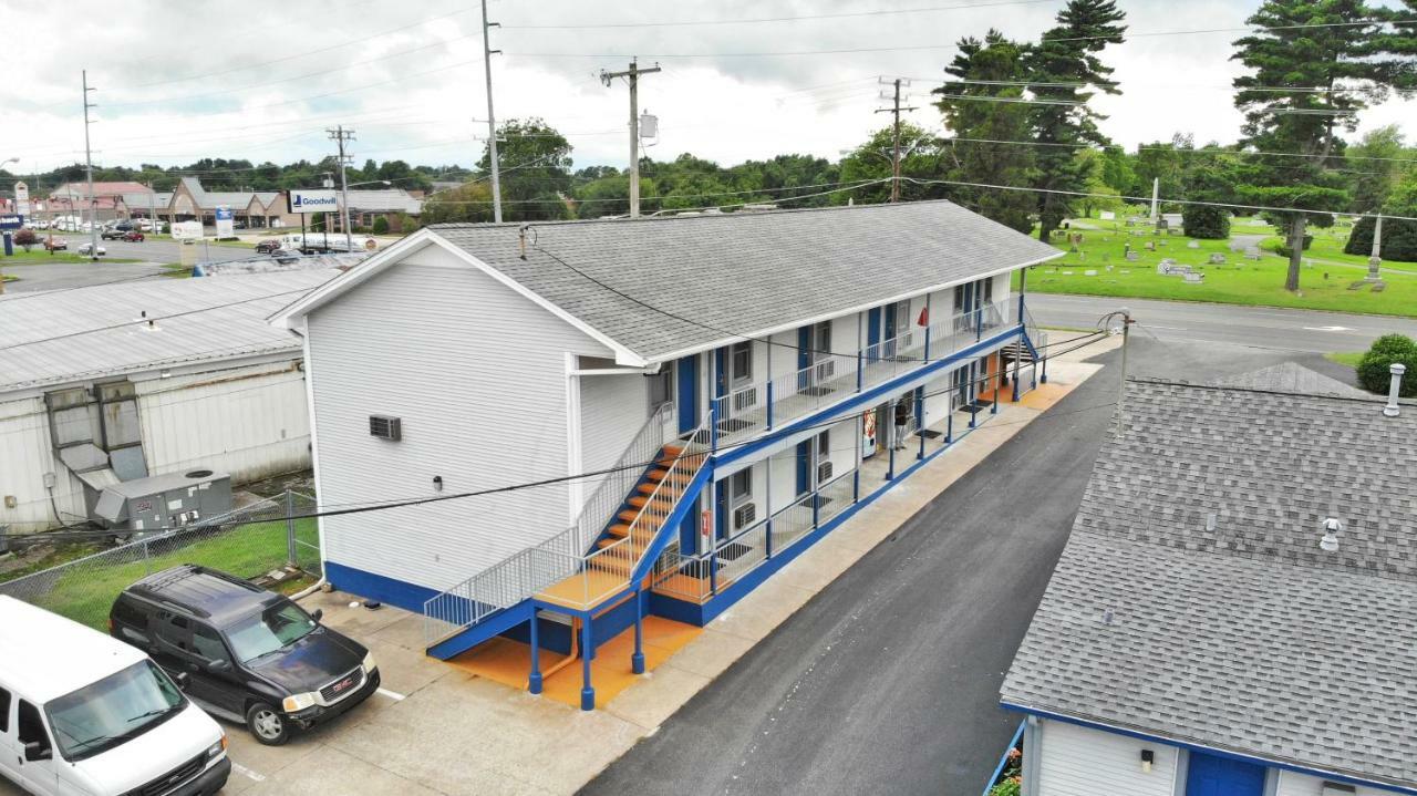 Travelers Suites Paducah Exterior foto